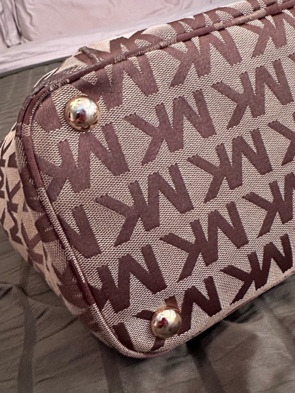 Michael Kors Brown Logo MK Signature Purse - Picture 3 of 6